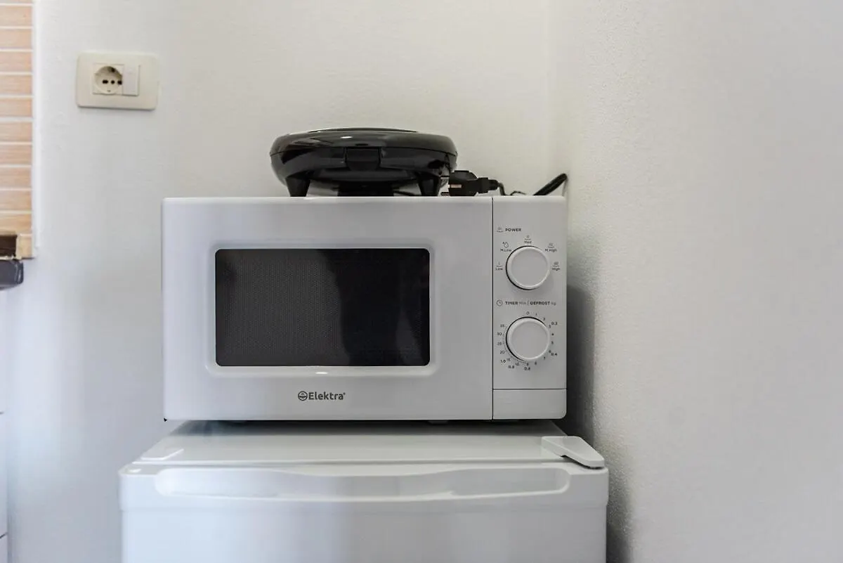 Apartamento Stylish Studio With Scenic Gardens Golem