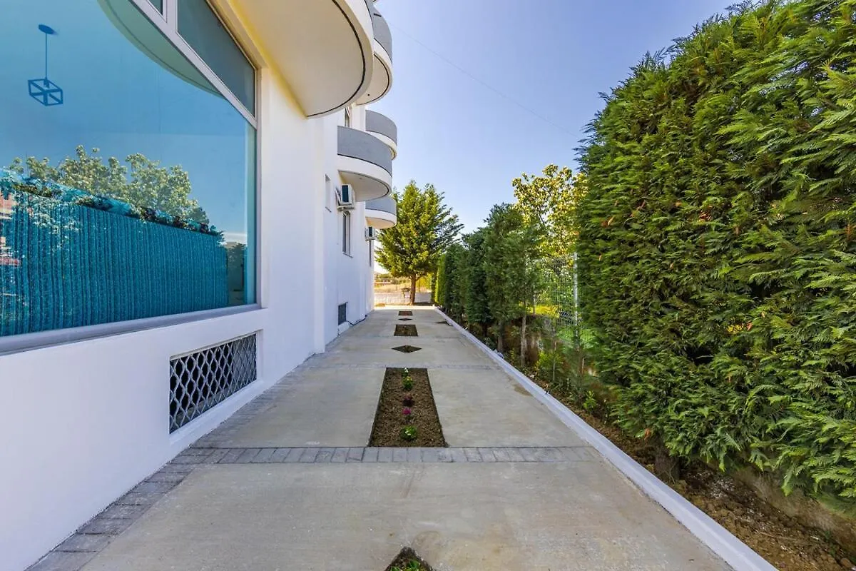 Stylish Studio With Scenic Gardens Golem 0*, Golem (Tirana)